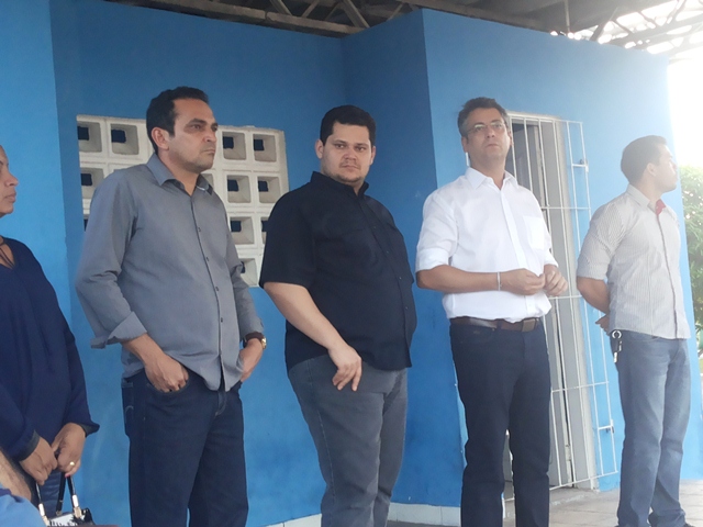 Prefeito de Macapá, Clécio Luis e senador Davi Alcolumbre: critério era ter uma fábrica de cerveja na cidade