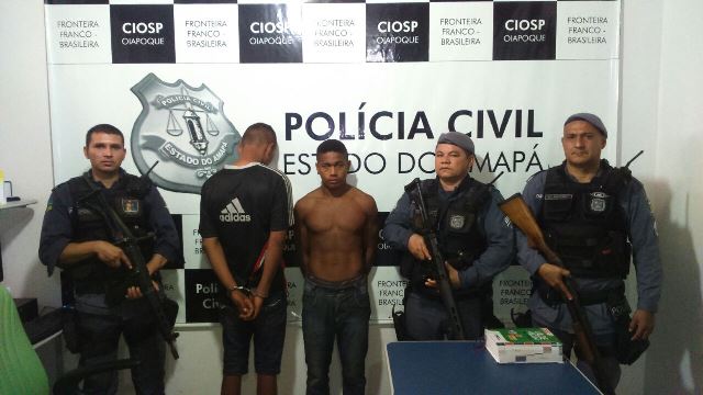 Policiais entraram no lago para capturar os criminosos. Fotos: PC/Divulgação