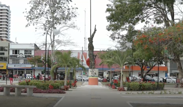 Vândalos picham Cabralzinho em praça recém-revitalizada; ASSISTA