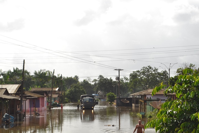 Município de Calçoene sofre com inundação desde a sexta-feira. Foto: Cássia Lima 