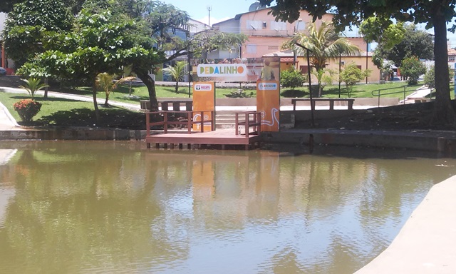 Lago está sem atração com os pedalinhos em manutenção. Fotos: Cássia Lima