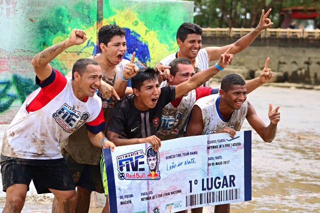 Equipe de Santana vence etapa estadual do Neymar Jr.’s Five