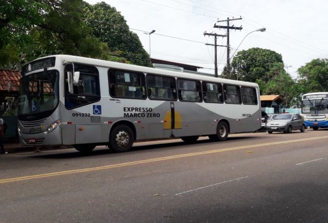 Empresas de ônibus buscam medidas  contra assaltos