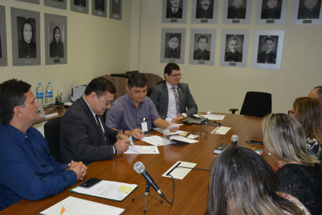 Acordo vai levar profissionalização gratuita a cinco municípios do Amapá