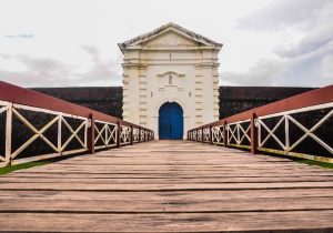 Por prevenção ao Covid-19, Estado fecha pontos turísticos em Macapá