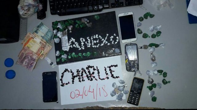 Em 72 horas, 14 celulares, drogas e dinheiro são apreendidos no Iapen
