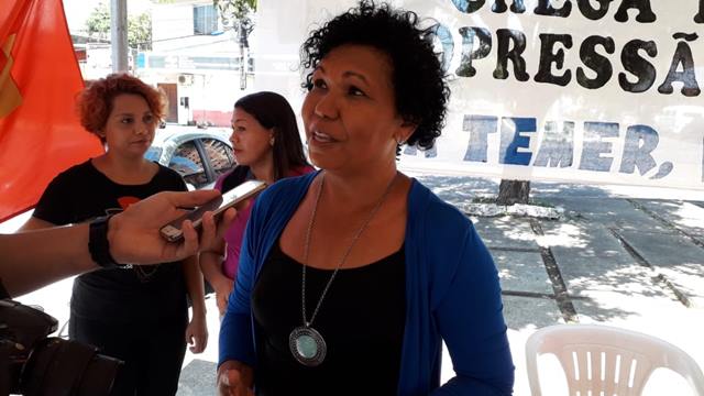 Em  Macapá, candidata do PSTU à presidência diz que pretende anular reformas