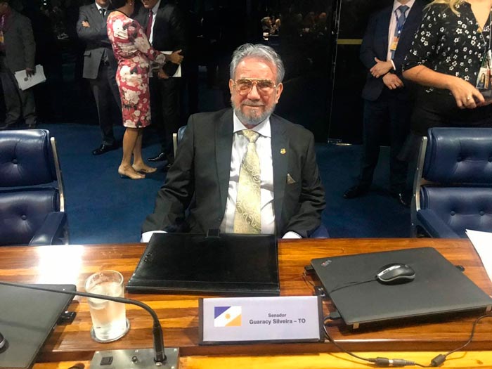 Líder da Quadrangular se torna senador por Tocantins