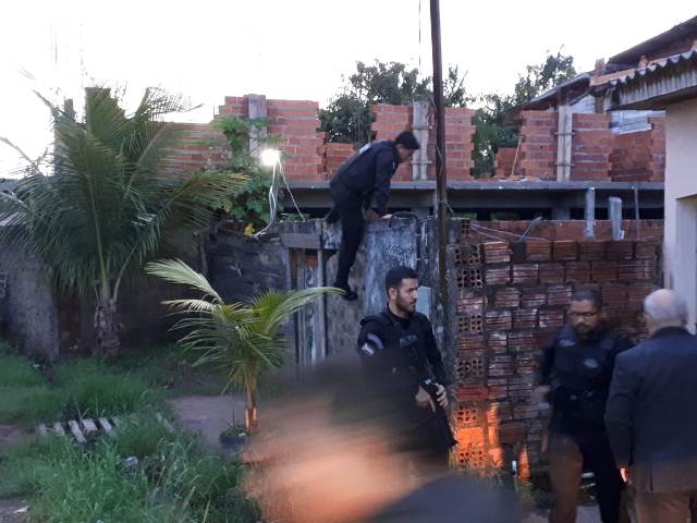 Polícia Civil flagra “batismo” de menor em facção
