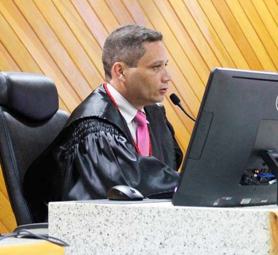Juiz manda recalcular votos da eleição para deputado estadual no Amapá