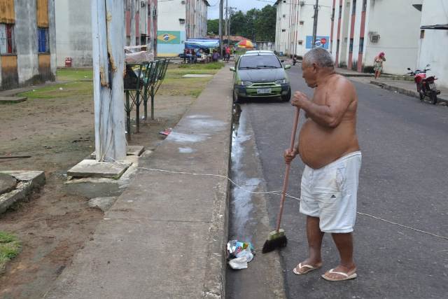 No Mucajá, aposentado dá exemplo aos moradores