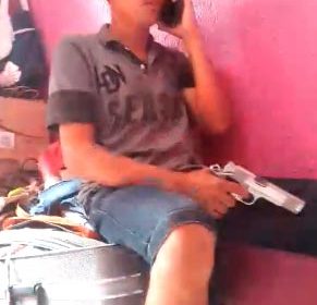 Bandido mantém reféns em residencial de Macapá