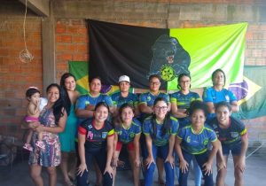Em Macapá, jogadoras se reúnem para assistir Seleção Feminina de Futebol