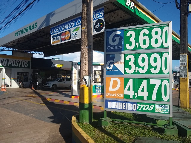Gasolina está mais barata nos postos do Amapá