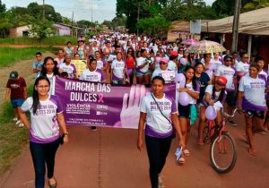 Marcha lembra casos de violência contra mulheres em Calçoene