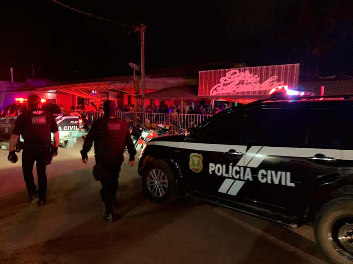 Em Santana, Polícia Civil fecha bares e recolhe menores na madrugada