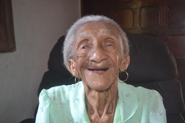 Tia Zefa: 103 anos de Marabaixo, luta e alegria