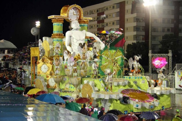 Edital prevê R$ 1,5 milhão para o desfile das escolas de samba do Amapá