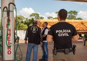 Fiscalização encontra fraudes e interdita postos de combustível no Amapá