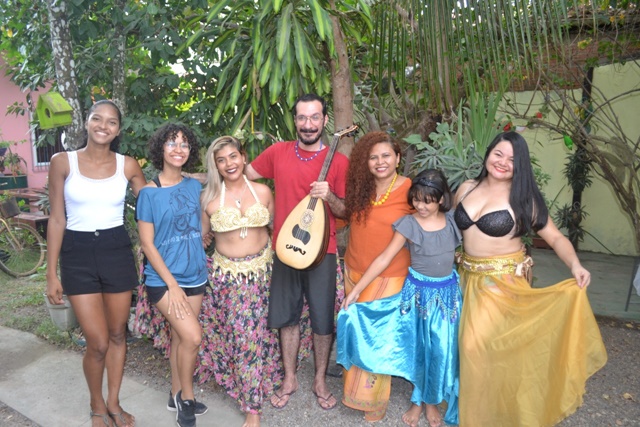 Em Macapá, grupo promove “Dia da Dança do Ventre”