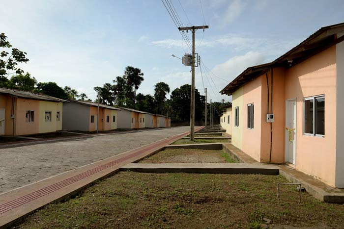 Após falha no projeto, casas populares são entregues 12 anos depois no Amapá
