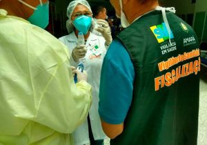 "Suspensão de pagamento pode desabastecer hospitais", diz fornecedora de máscaras