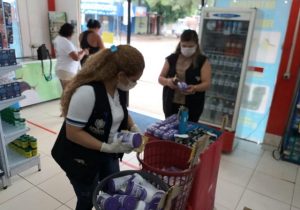 Farmácia vendia produto de higiene fora da validade, diz Procon