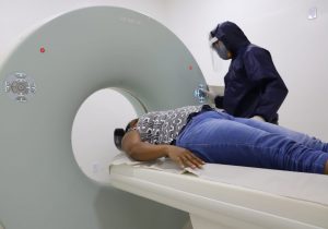 Em Pedra Branca, exame de tomografia ajuda no diagnóstico de covid-19