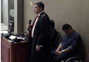 Ex-instrutor de tiro se apresenta para cumprir pena de homicídio