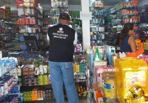 Pesquisa aponta farmácias mais em conta para tratamento da covid-19