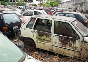 "Cemitério do Detran" cresce durante a pandemia