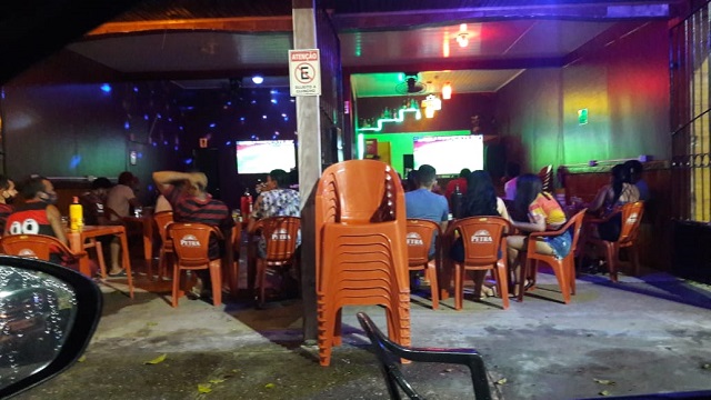 Macapá libera 200 pessoas em cultos, missas e shows em bares