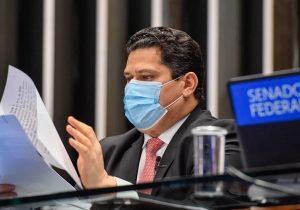 Davi conduz escolha de diplomatas brasileiros