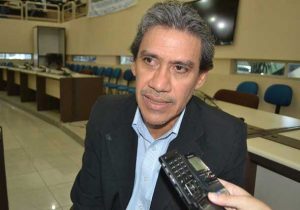 Tjap anula condenação de político acusado de ficar com salário de assessora
