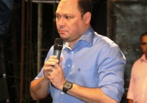 Ex-prefeito de Santana é condenado em caso de consignados