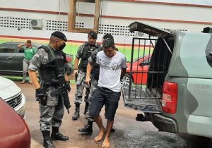 Bope encontra drogas pela 2ª vez em apartamento do Macapaba; 3 são presos