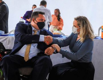 Politizando: Prefeita estuda renunciar para concorrer em 2022