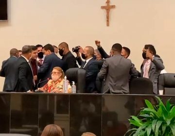 Após confusão, justiça suspende resultado da eleição na Câmara de Santana