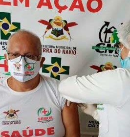 Tribunal encerra caso de ex-secretário de Saúde acusado de furar fila da vacina