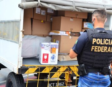 Após ser obrigado a ‘devolver’ 76.000 vacinas, Amapá recebe 800 doses