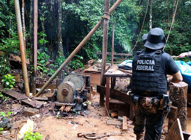 Garimpo ilegal na fronteira com a Guiana Francesa é fechado