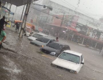 Centro vai pro fundo; prefeitura nega comportas fechadas