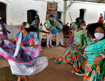 Com feira e dança, Amapá comemora Dia Estadual do Marabaixo