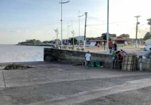 Tripulação de barco é surpreendida por assaltantes em Macapá