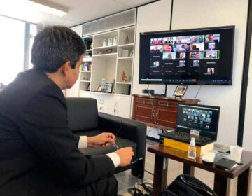 Randolfe cobra explicações sobre apagão e alerta para conservação de vacinas