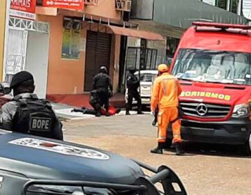 URGENTE: Perseguição termina em duas crises com reféns no Centro Comercial