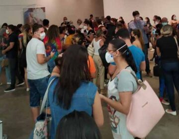 Após desorganização, MP manda suspender vacinação em shopping de Macapá