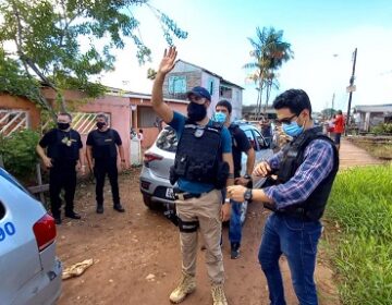 Procurado por roubos resiste e acaba baleado