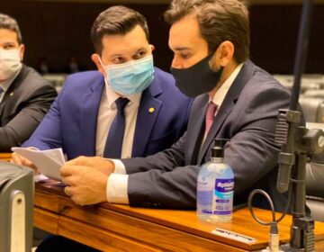 Vacina: Projeto de Acácio amplia categorias na lista de prioridade