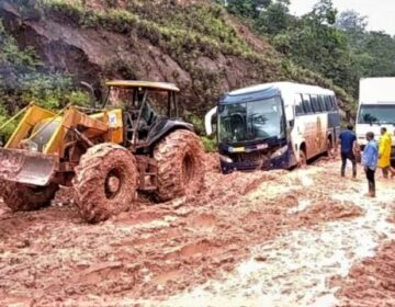 PRF pede ajuda de prefeitura para socorrer motoristas na BR-156